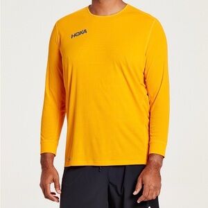 HOKA ONE ONE Performance Yellow Crew Neck 3/4 Sleeve Pullover Shirt Sz M